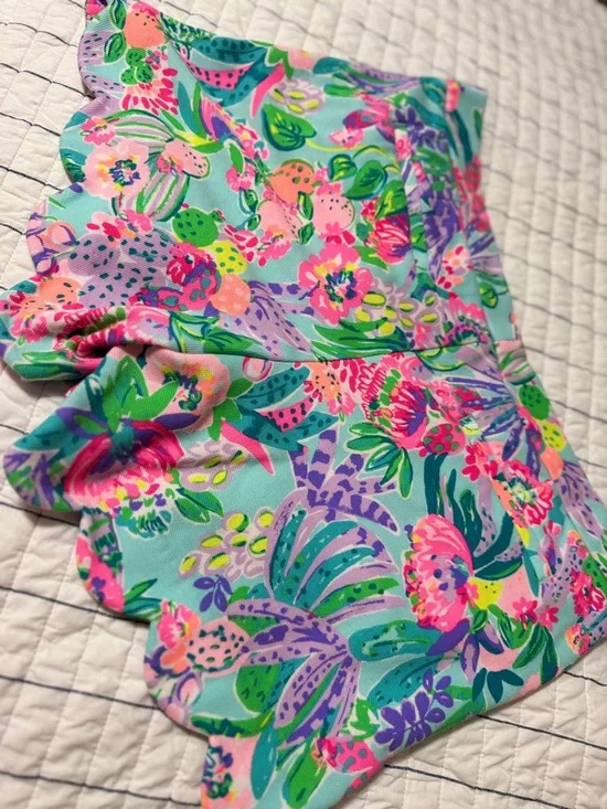 Lilly Pulitzer Turquoise Floral Scallop Hem Athletic Shorts - Picture 4 of 4